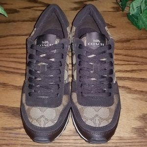 COACH SNEAKERS SZ 7